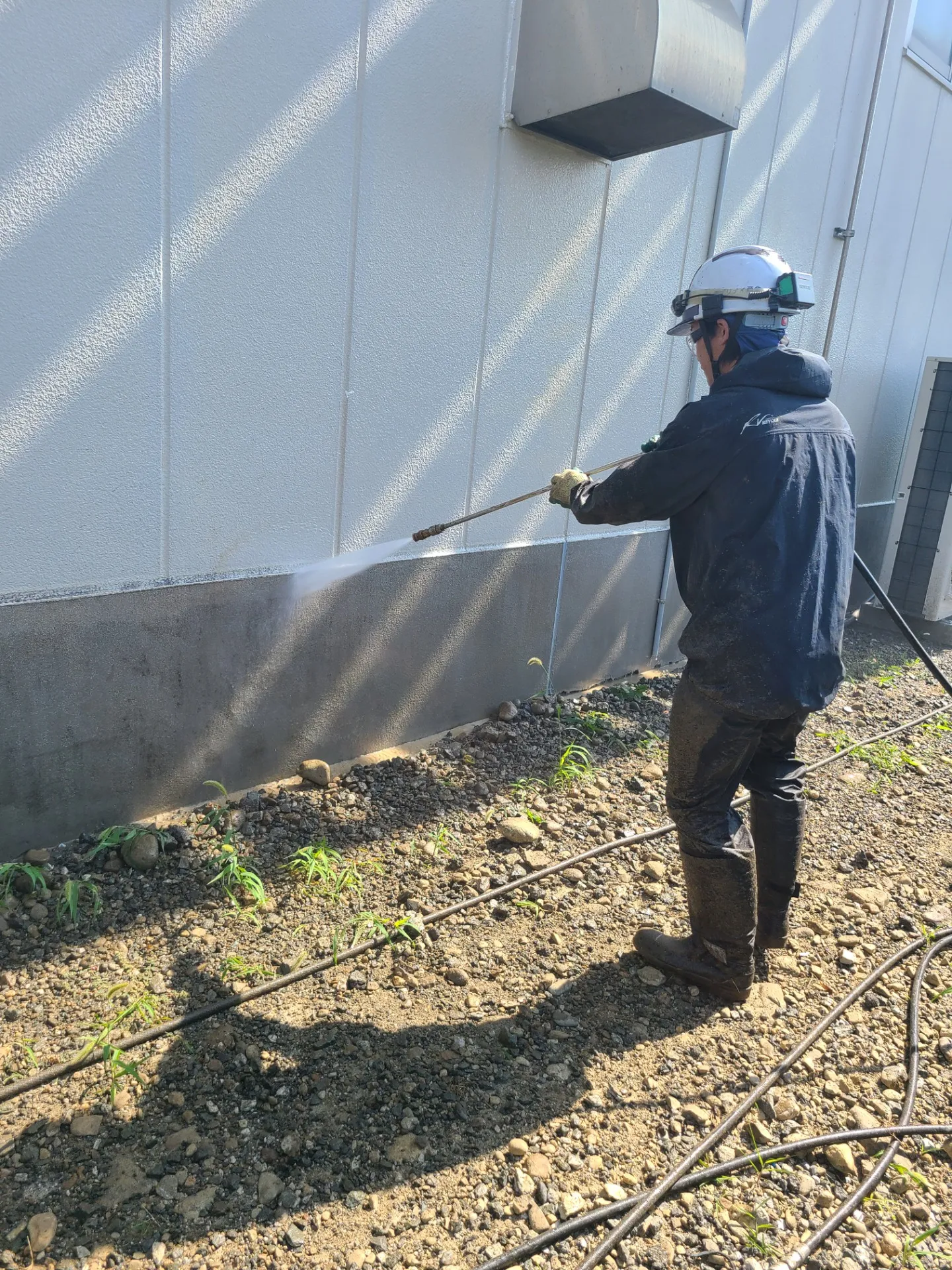 【浜松市内】外壁洗浄及び仮設足場設置